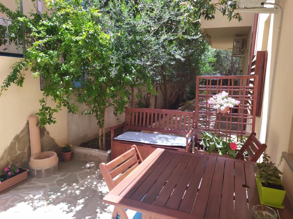 Appartamento A 50 Mt Dal Mare Cala Gonone Exterior photo
